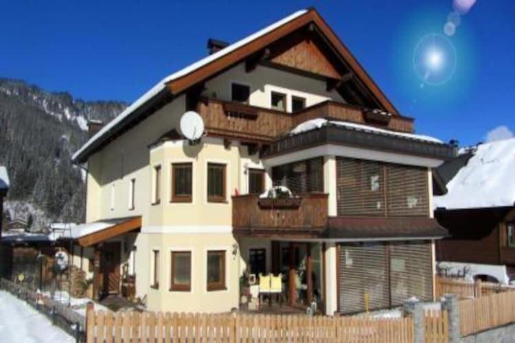 Appartement Flat In Krimml With A Balcony Extérieur photo